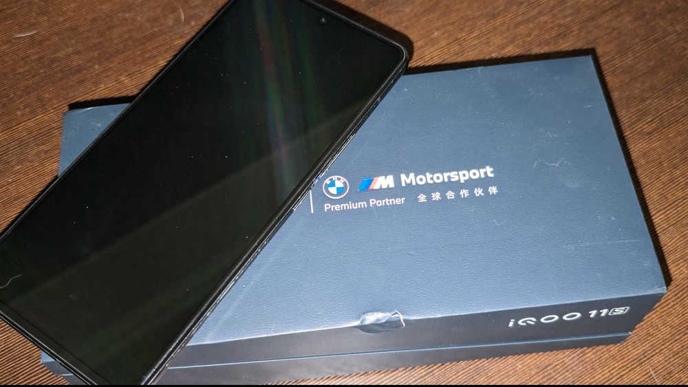 Смартфон vivo IQOO 11S 512GB