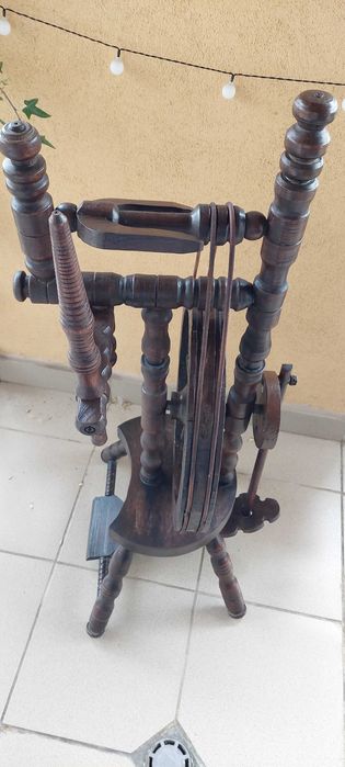 Стар чекрък голям за работа или украса