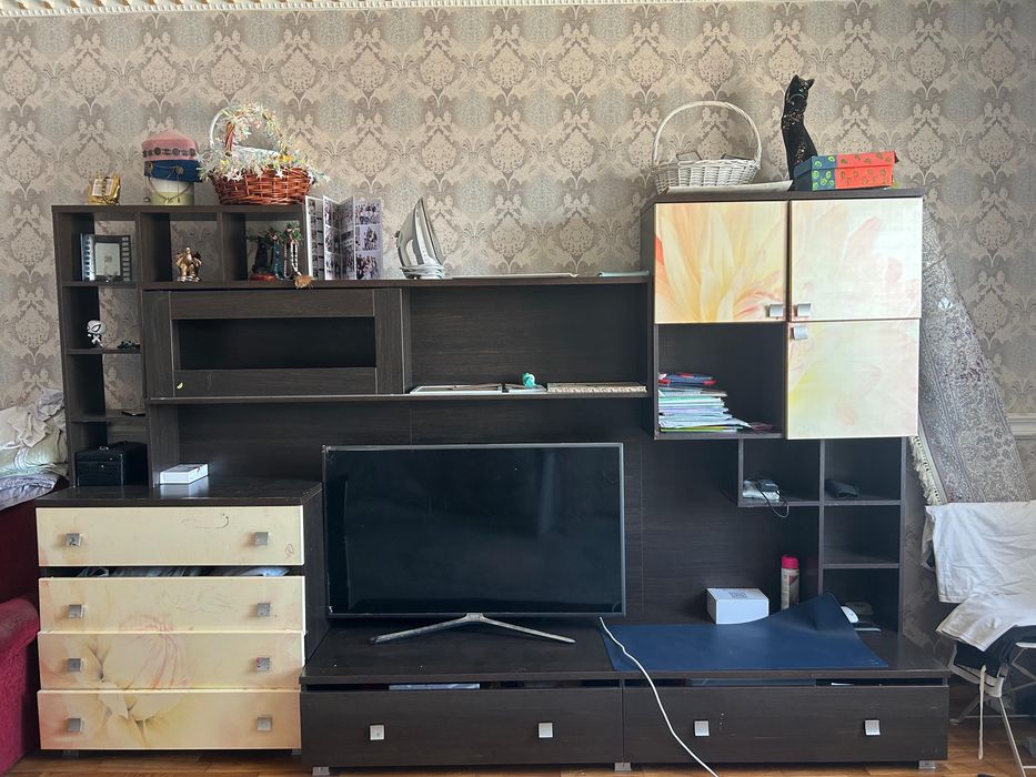 Гарнитур бу бесплатно