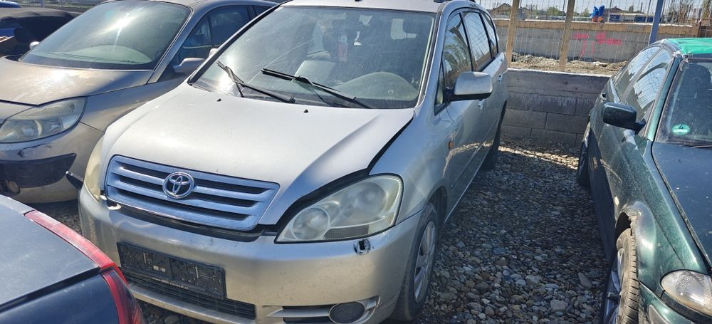 Vindem piese rezultate din dezmembrarea unei Toyota Avensis Verso