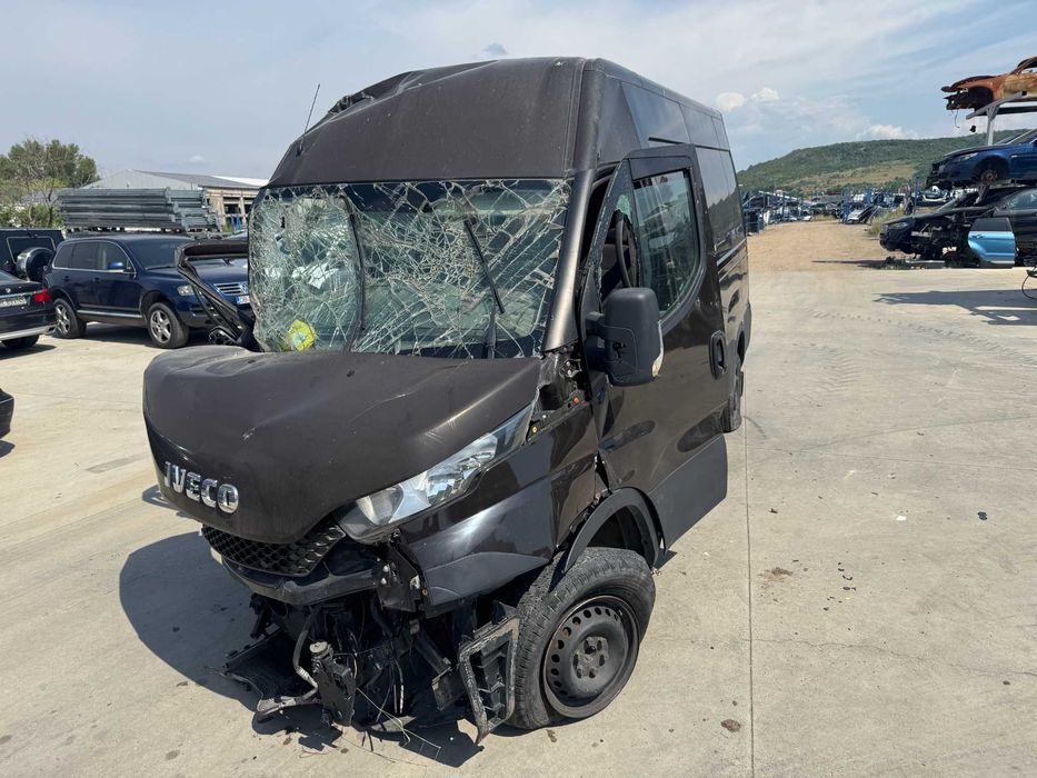 Dezmembrez Iveco Daily 2.3 HPI Euro 5/6 Cutie Manuala