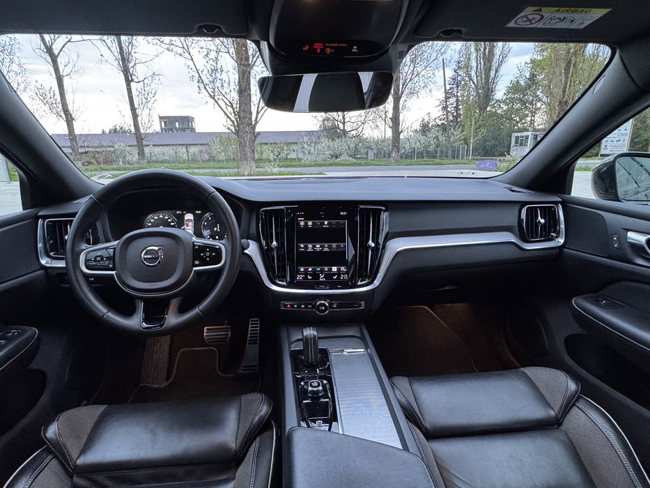 VOLVO S60 2021 — imagine 3