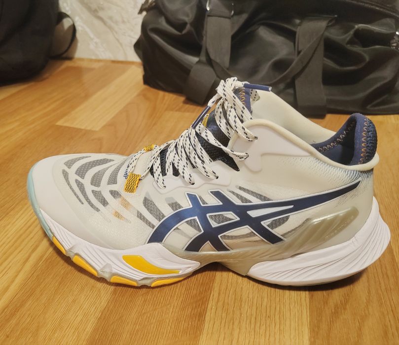 Кроссовки Asics Metarise White
