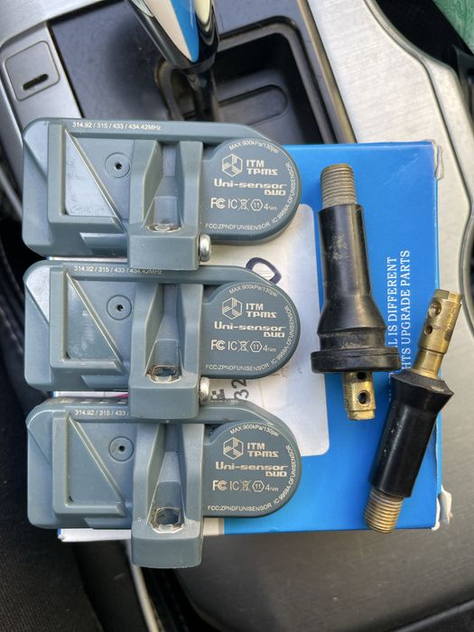 Датчик давления шин 3шт