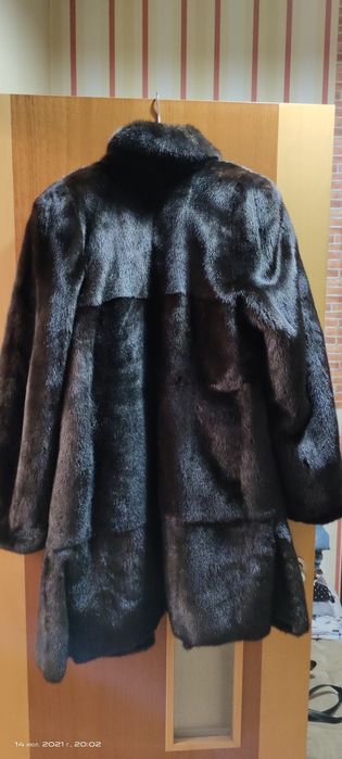 Продам норковую шубу