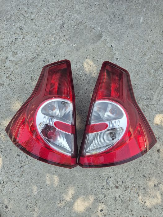 Stopuri/Triple Dacia Sandero 1. 2008-2012. Volan stinga. Preț bucata.