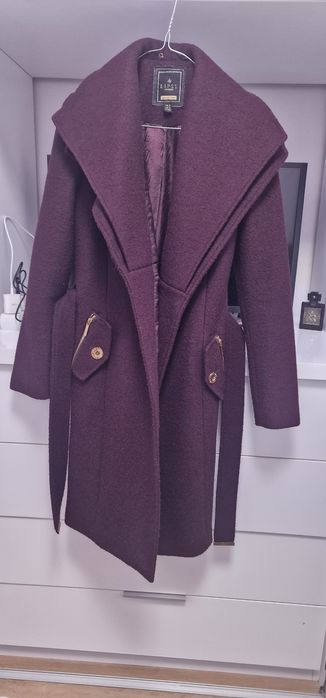 Palton cu lana visiniu xs