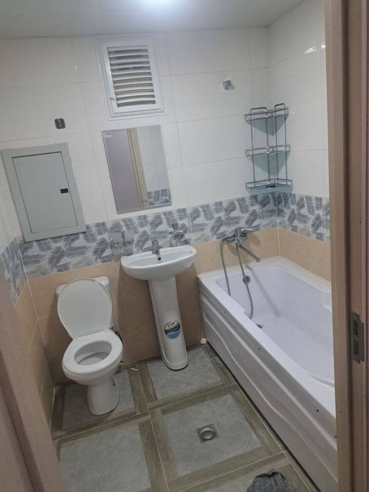 Motrid 3 etaj 2 xonali sotiladi