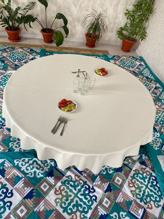 Круглый стол аренда д1.5