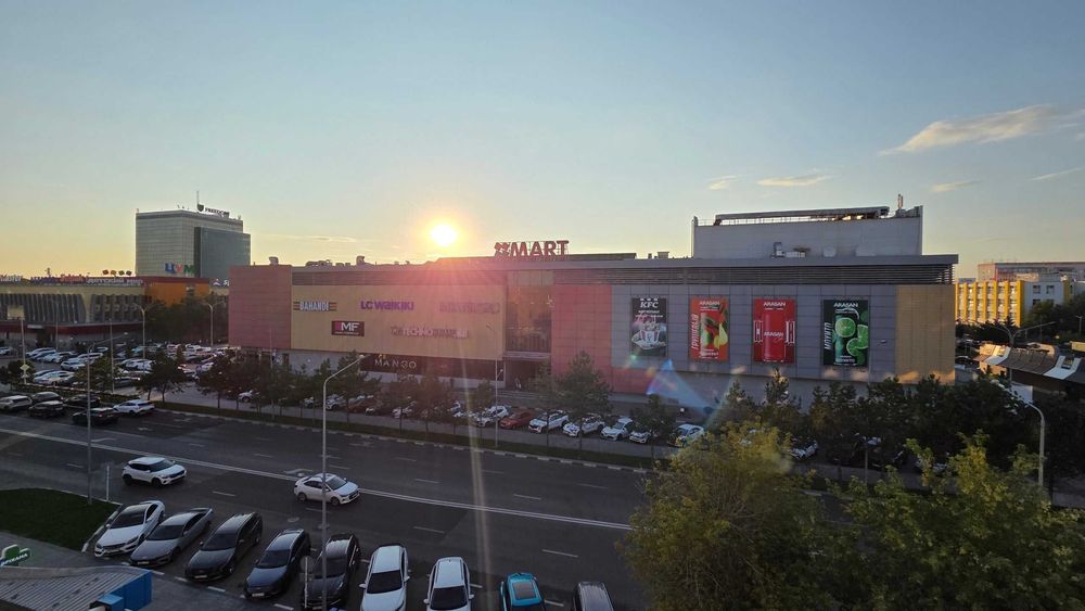 1-ком в центре города, напротив тц Март