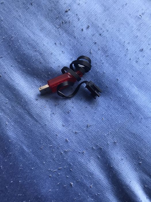 Пистолет с зарядкой