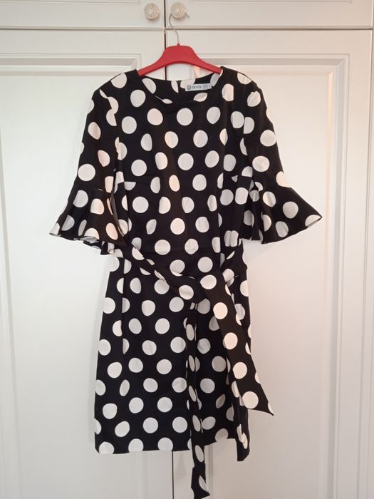 Продам платья женские