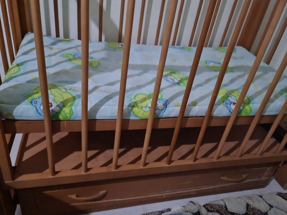 Продам детскую кровать