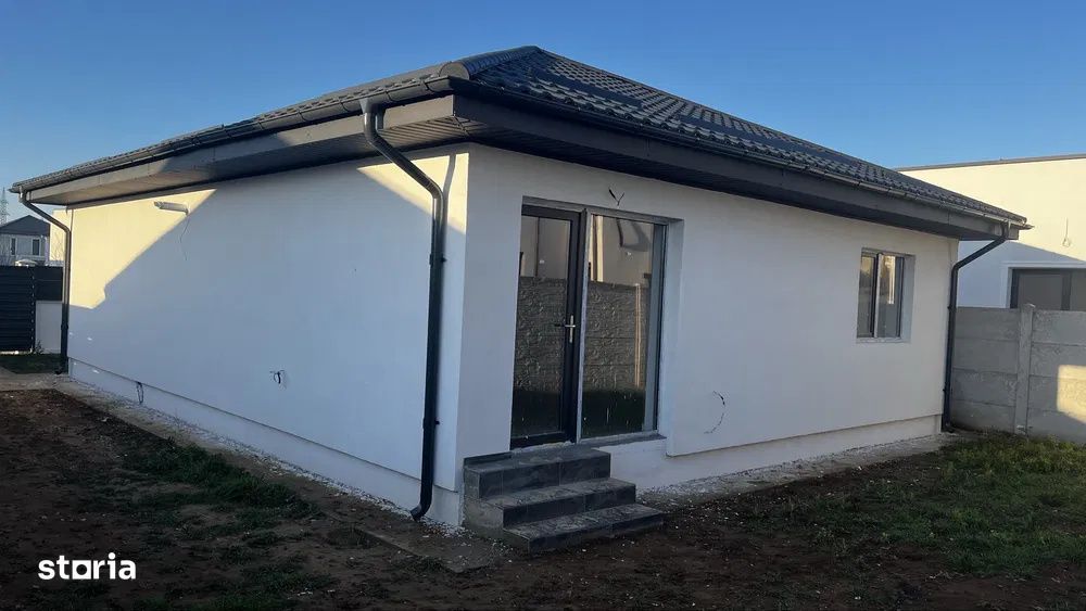 Casa Parter,300 mp,90 MP utili, Damila