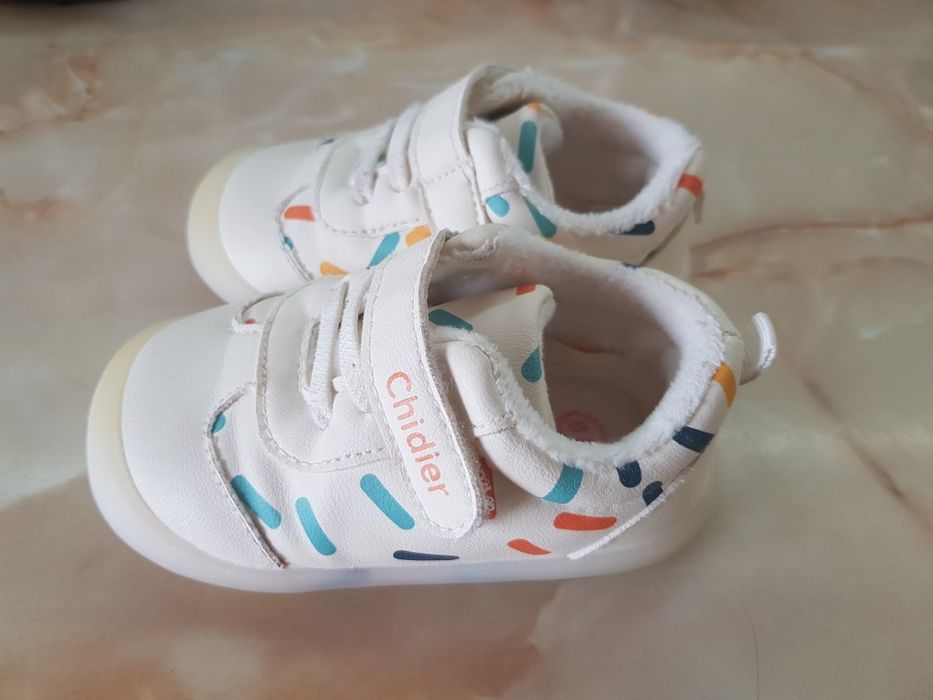 Детски боси обувки 13,5см стелка + подарък