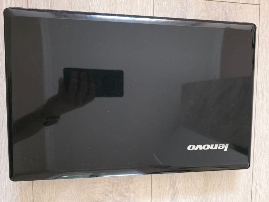 Продам ноутбук  Lenovo