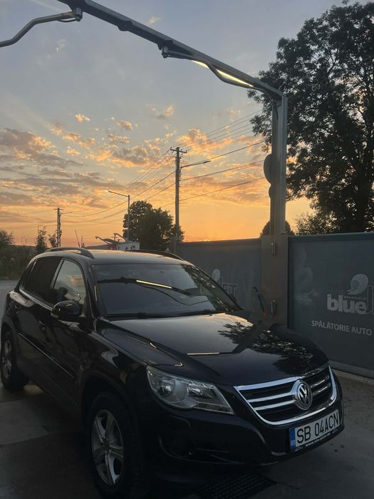 Vând VW Tiguan Off Roud 2.0 TSI 4Motion Track & Field, an fabricație 2010, cutie automata, 170 cp.