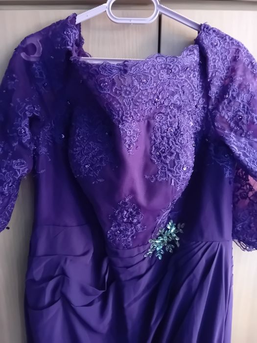 Vand rochie de ocazie