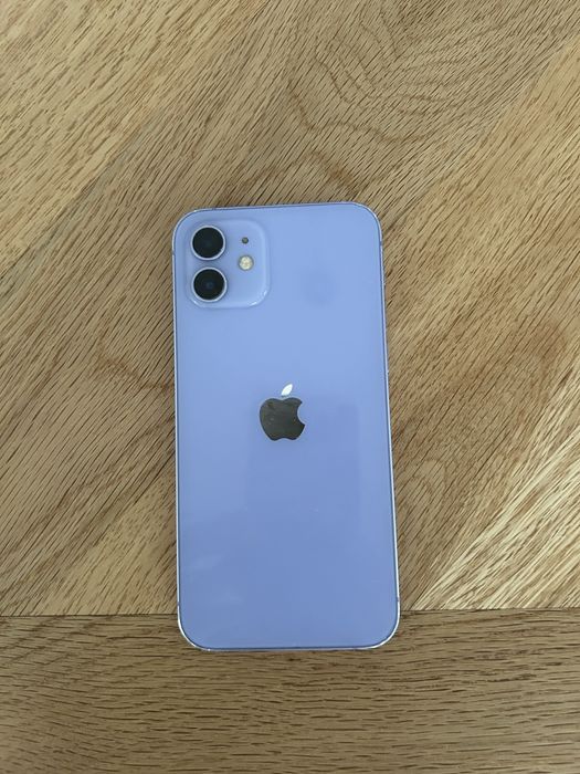 Vand iohone 12 , utilizat