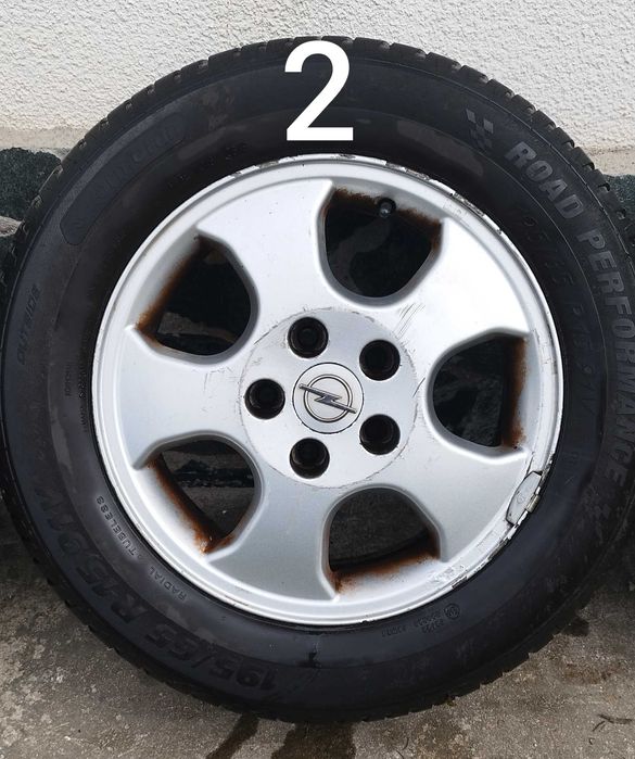 Джанти 15 с гуми за Опел 6J x 15 5x110