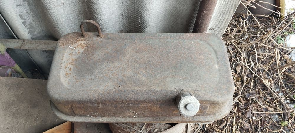 Металлическая ёмкость