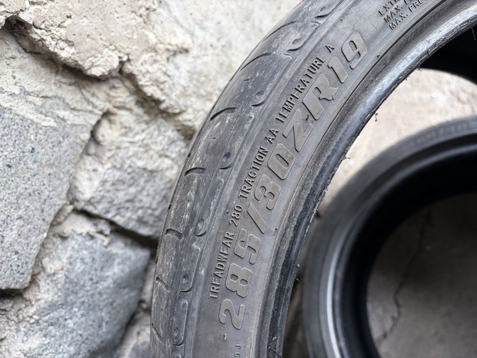 285/30/19  255/35/19