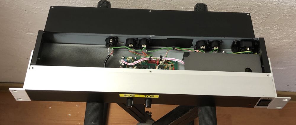 Tablou Crossover dsp gen xa4000 dynacord electrovoice