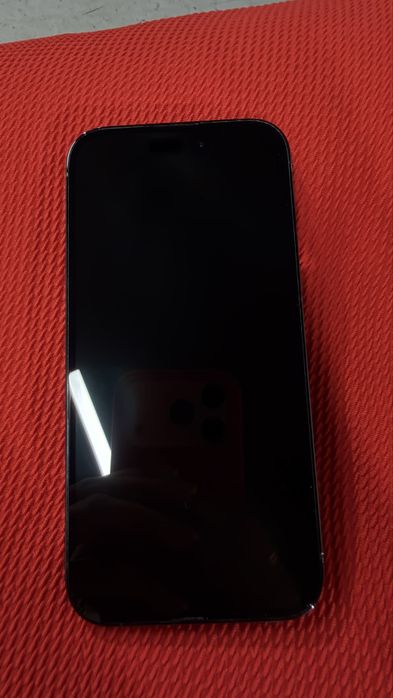 iPhone 14 pro в отличном состоянии