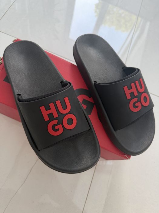 Мъжки чехли HUGO ..