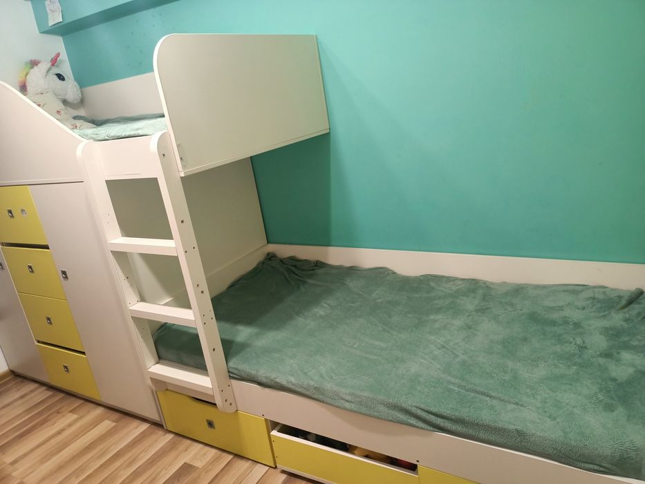 Pat supraetajat, suprapus 45 cm