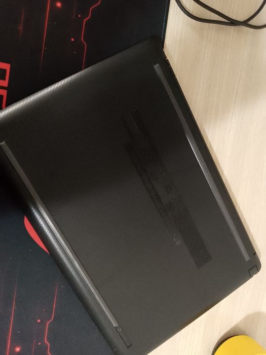 HP-250-G8 для учёбы и работы.