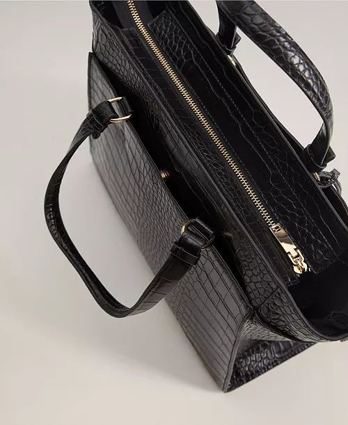 Чантата MANGO нова