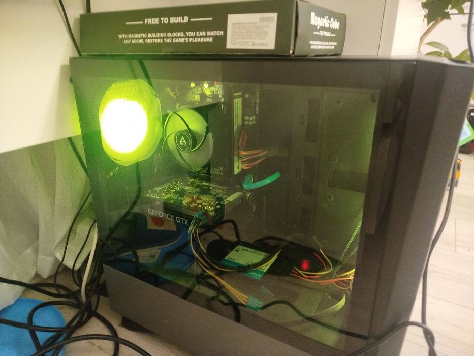 Компютърна конфигурация в добро състояние