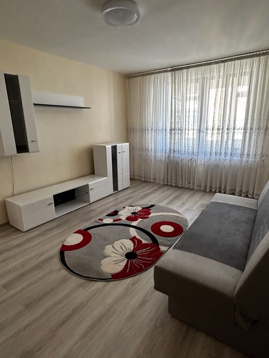 Inchiriez Apartament 2 Camere, Mall City Piatra Neamt