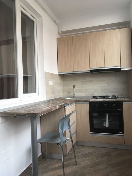 Proprietar, 2 camere de inchiriat, Str.Sergent Ilie Petre 84