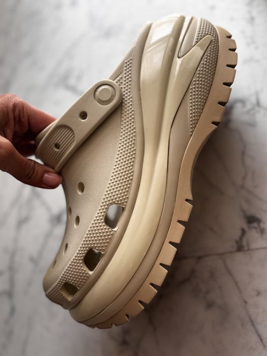 Дамски Crocs Mega Crush Iconic