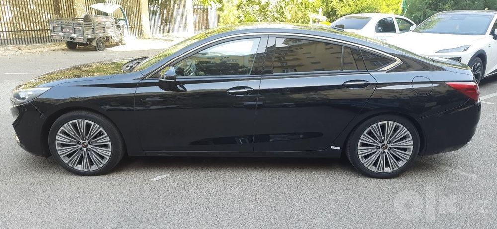 Hongqi H5 classik