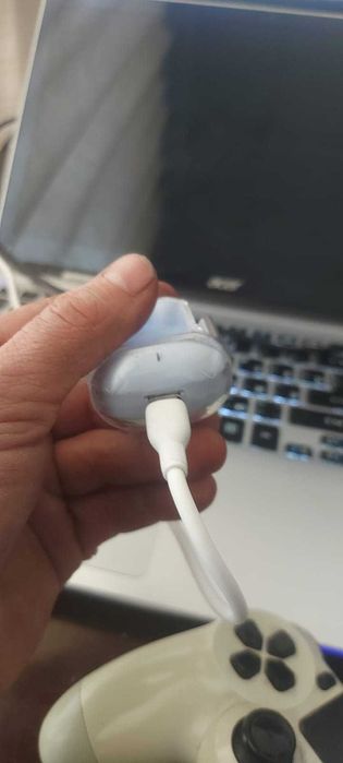 зарядка для наушников