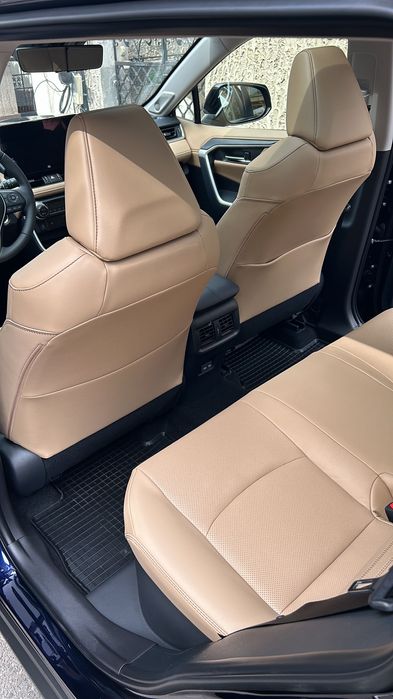 TOYOTA RAV 4 HYBIRD 4WD - Schimb de utilizator contract leasing