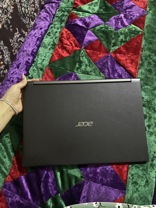 Ноутбук игровой Acer aspire 7