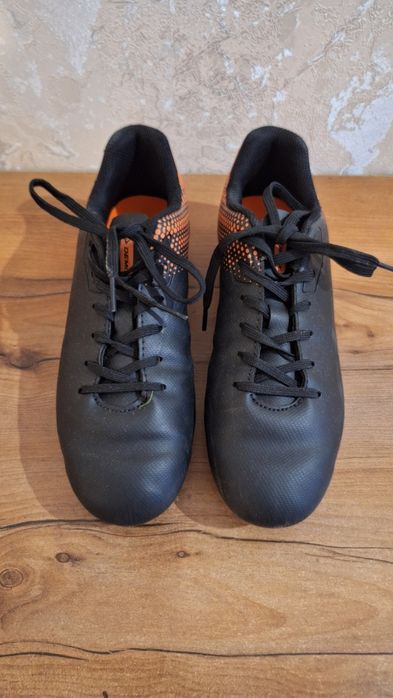 Бутсы футбольные