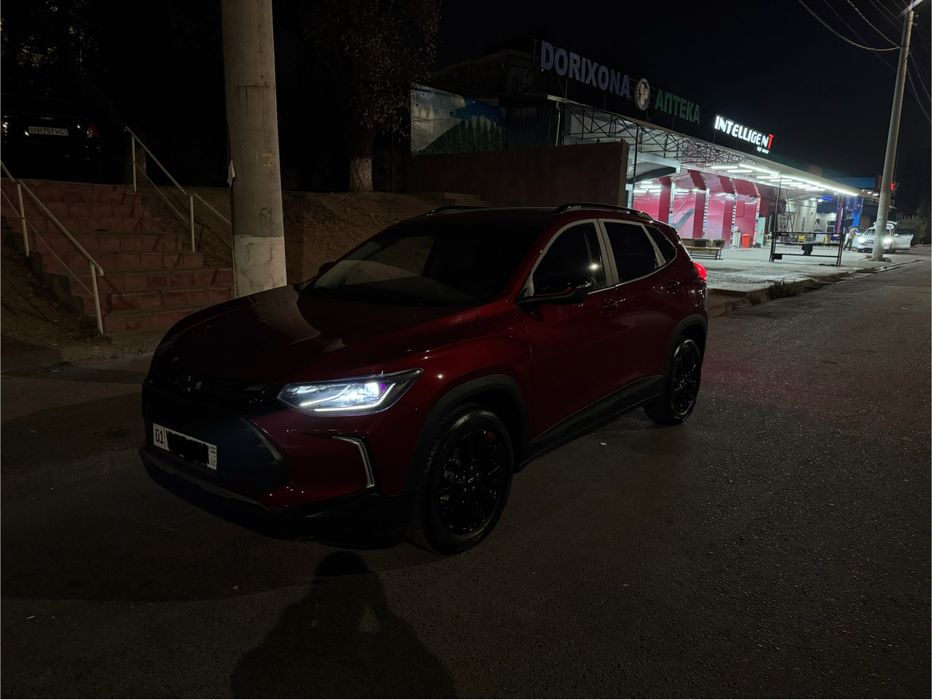 Tracker 325t redline