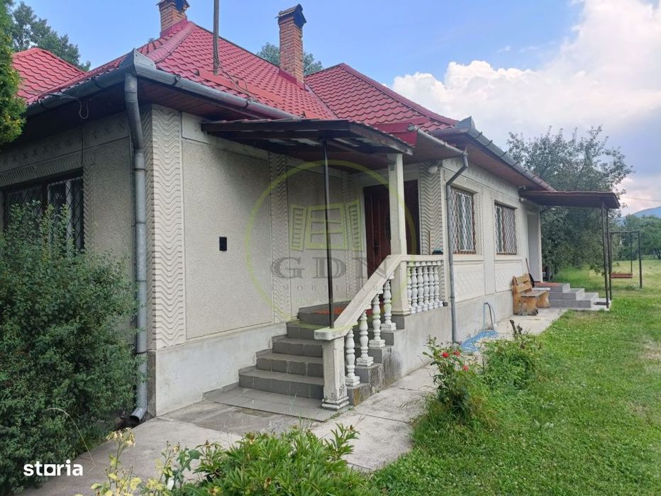 Casa de vanzare Ibanesti sat cu teren aferent de 4500 mp