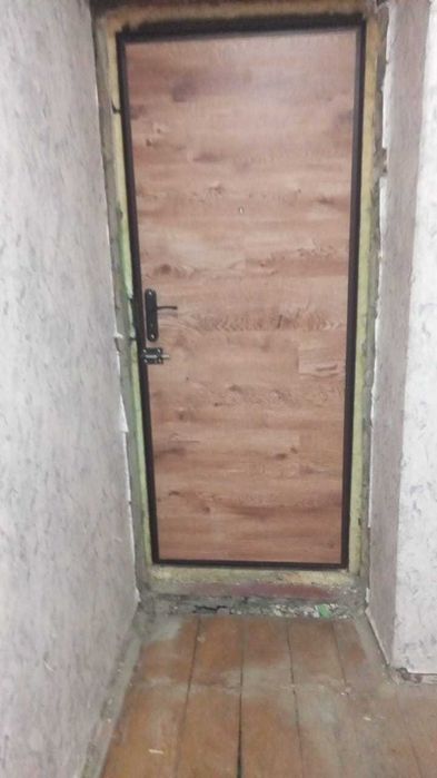 Дверь входная металлическая