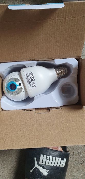 Camera wifi cu microfon si difuzor 1.3 MP