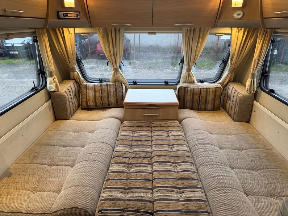 Каравана Swift Charisma-Френска спалня/Форселт/Солар/Платено мито