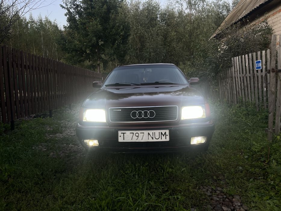 Продам Ауди 100 с4