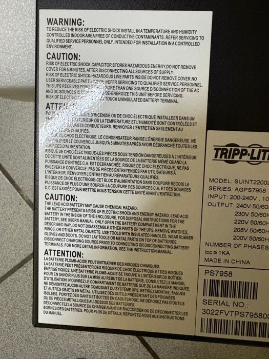 ИБП, Tripp Lite, SUINT2200LCD2U, 2200VA