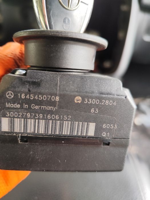 Гълтач с ключ Mercedes R class w251/Ml W164