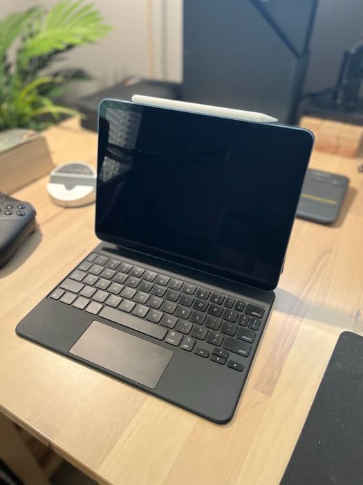 IPad A16 и keyboard